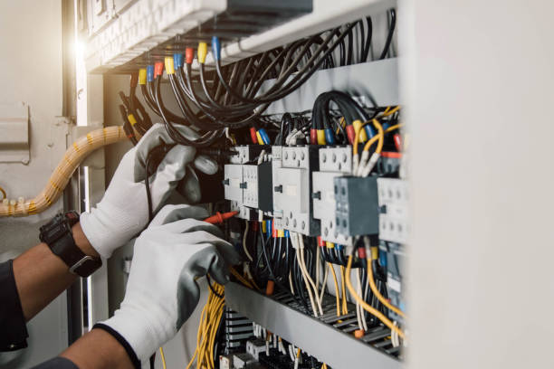 Best Electric Panel Repair  in Middlefield, OH